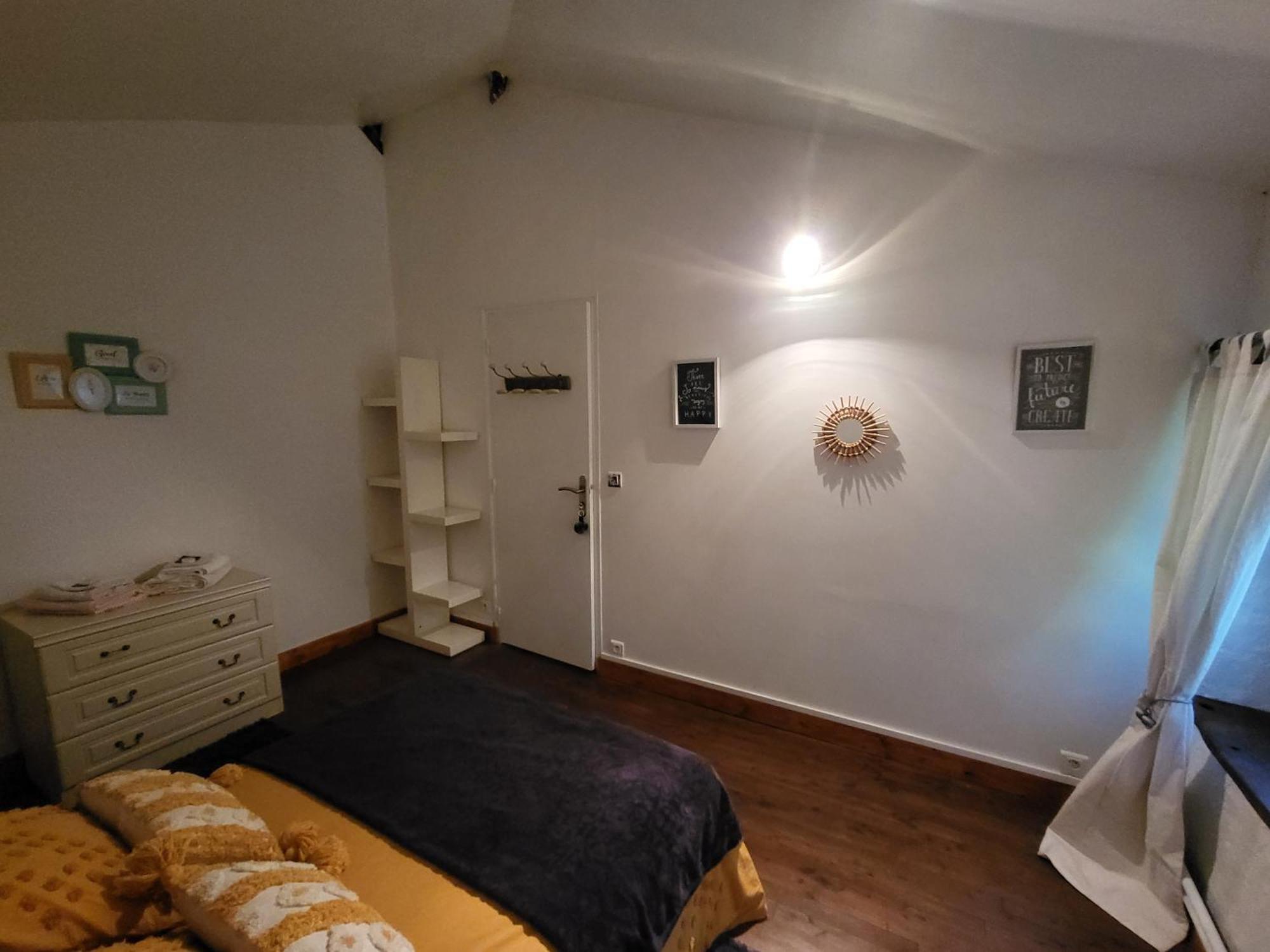 Chambres D Hotes L'Agape Saint-Martial-sur-Isop Oda fotoğraf