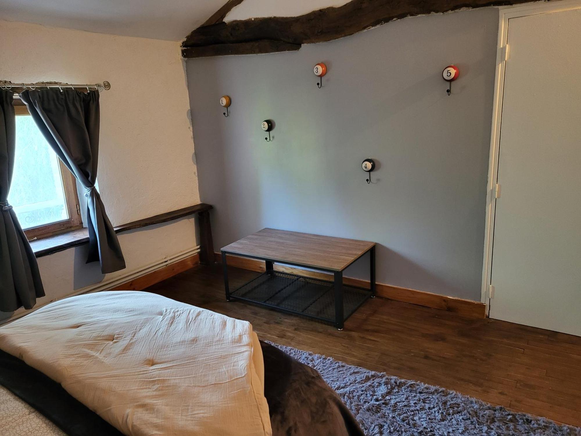 Chambres D Hotes L'Agape Saint-Martial-sur-Isop Oda fotoğraf